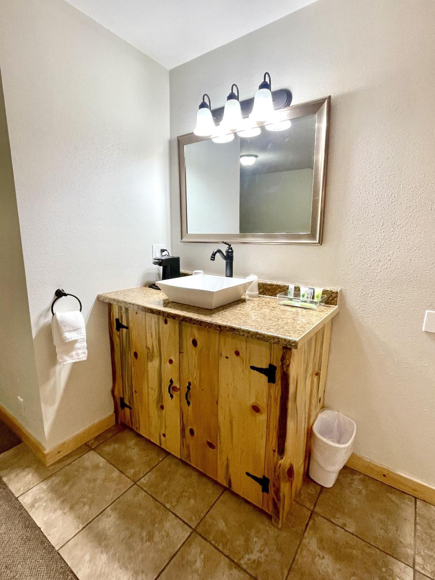 The Idaho Lodge & Rv Park 邦纳斯费里 外观 照片